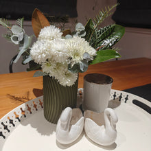 Modern Spiral Vase with Adjustable Flower Frog – Watertight 3D Printed Vase