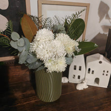 Modern Spiral Vase with Adjustable Flower Frog – Watertight 3D Printed Vase